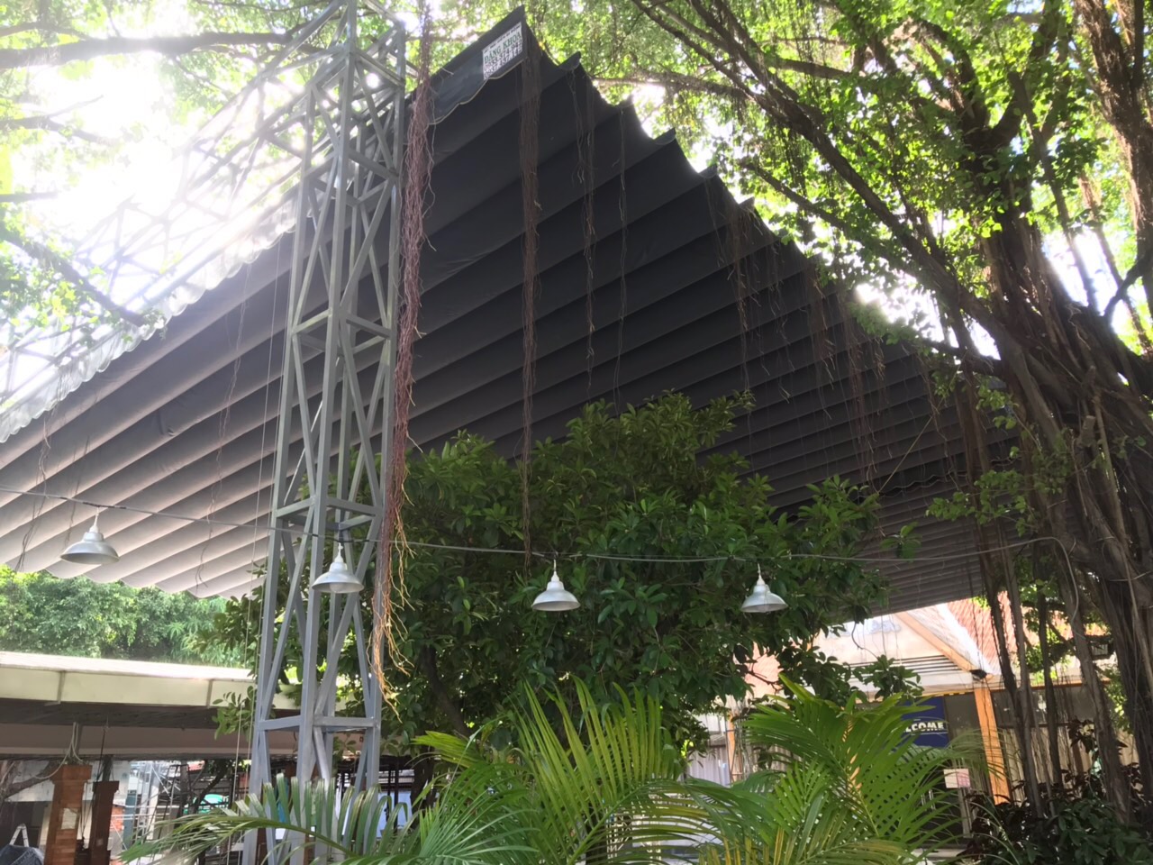 Bạt kéo nhà hàng quán cà phê Lý Thường Kiệt Q11