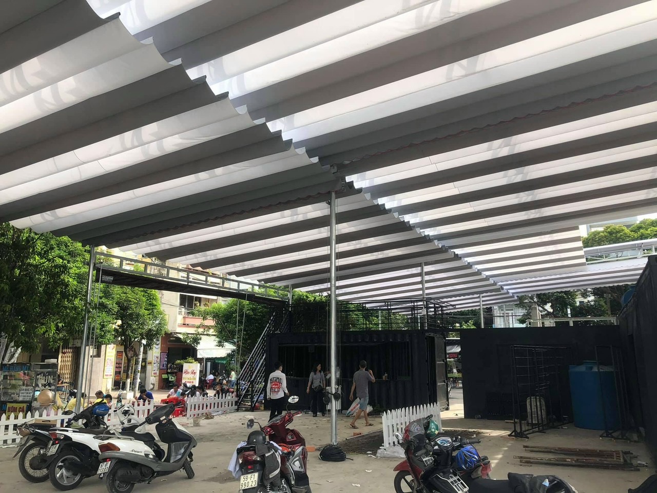 Bạt kéo quán cà phê Đường Số 7 Bình Trị Đông, Bình Tân